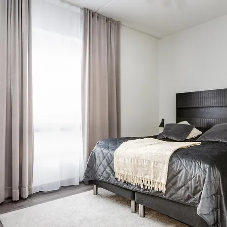 C13 By Aavalevi Holidays, Center Apartment *